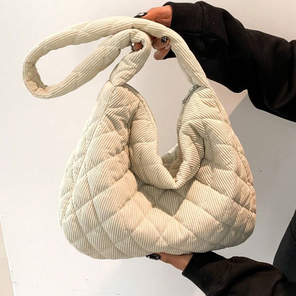 Luxe Quilted Puffer Messenger Shoulder Crossbody Travel Bag - Picture 3 of 14